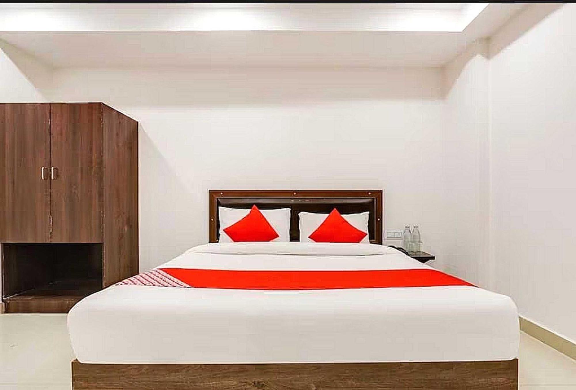 Hotel O Rl Residency ガーズィヤーバード エクステリア 写真